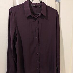 UNIQLO Button Up Blouse, Size XS, Dark Plum